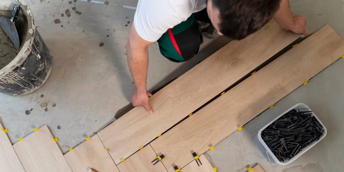 How to Hire a Flooring Contractor: A Complete Guide