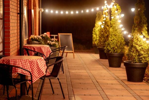Skelly Build - Decking Lighting